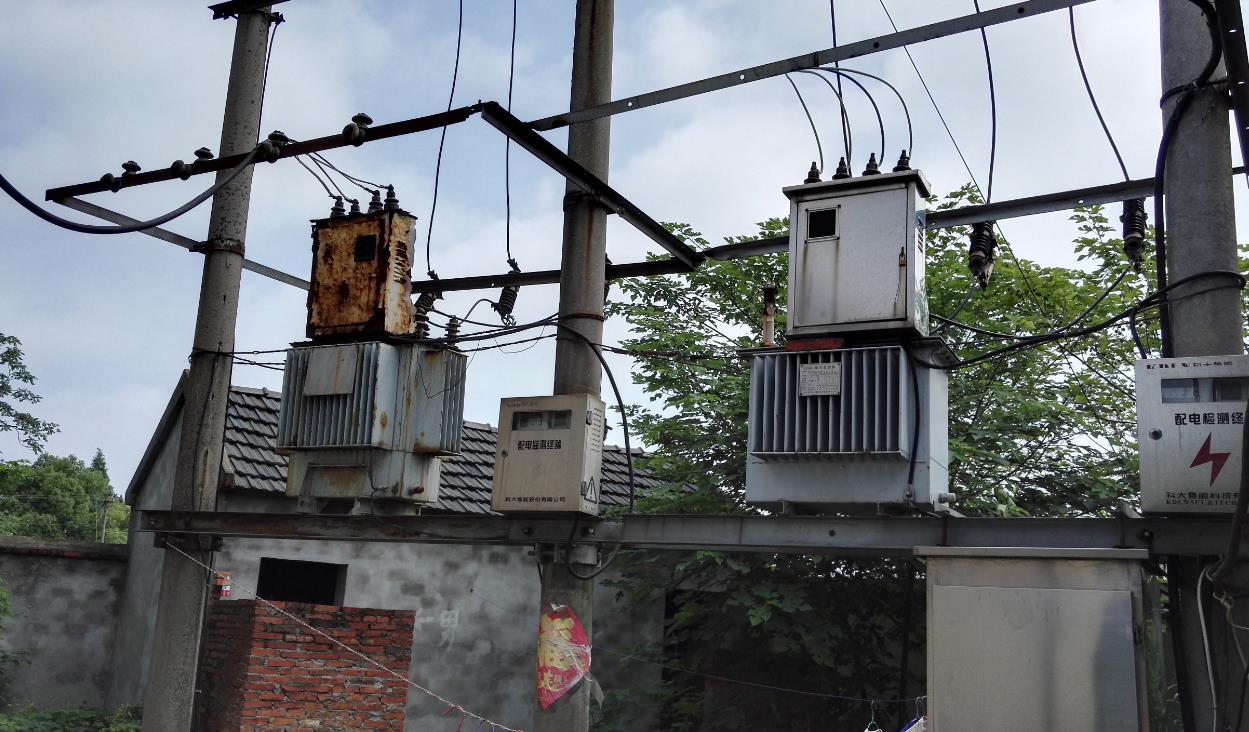 �Ϸ��з����h�����(zh��n)**�͏S�����u(p��ng)��