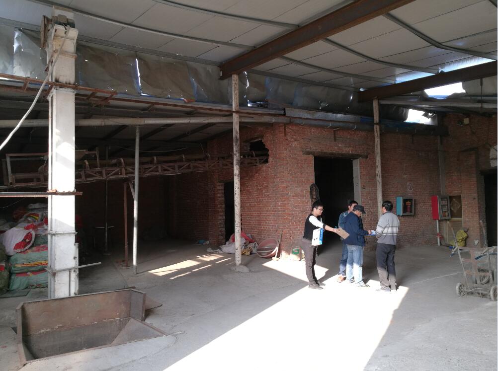 ������***��˾���е�λ�ڰ����Ж|վ�|؛����(n��i)���������������C(j��)е�O(sh��)�估܇�v�Ј��rֵ�u��