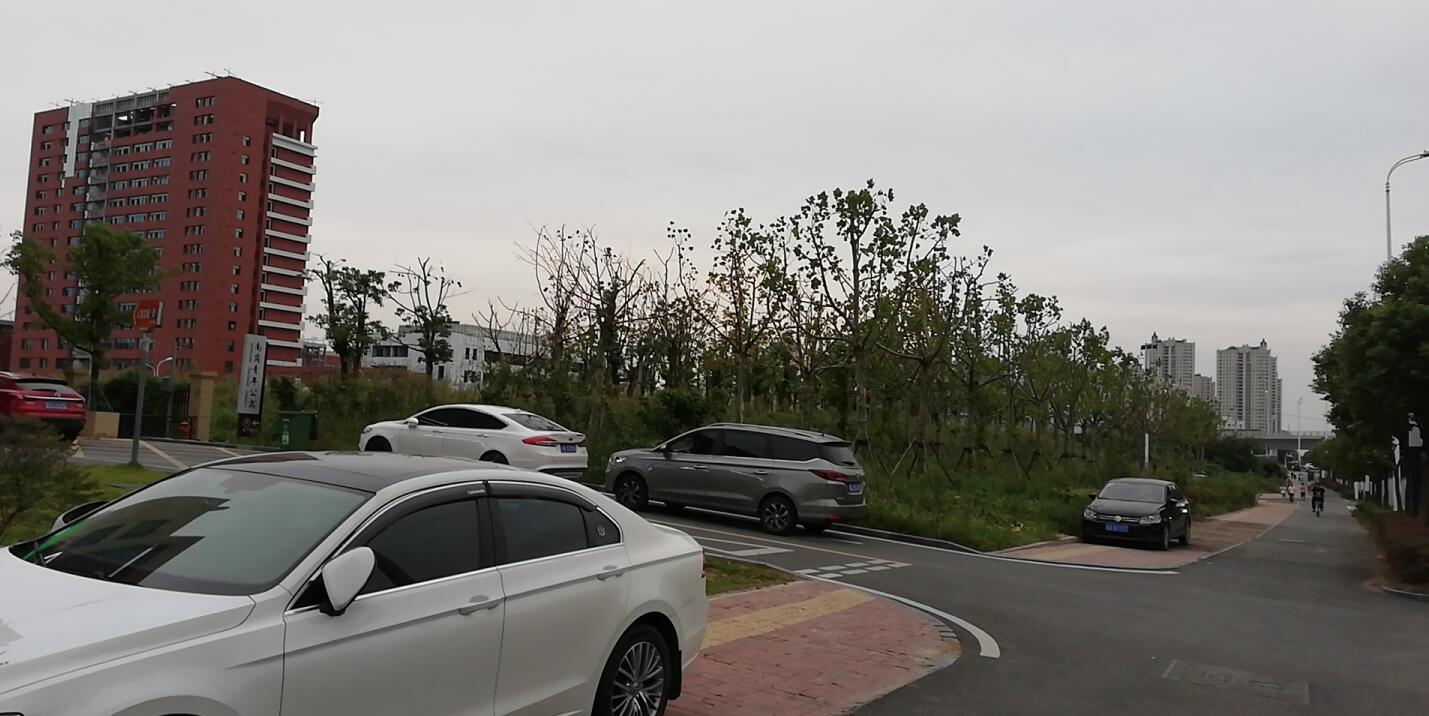 ���Ϸ��а��Ӆ^(q��)���·�Ԗ|�������I·����106551.61ƽ���׾�ס�õء�����(w��)�O(sh��)ʩ�õء��̘I(y��)�õ؇�������ʹ�Ù�(qu��n)�M��׌�r���u�����Ŀ����